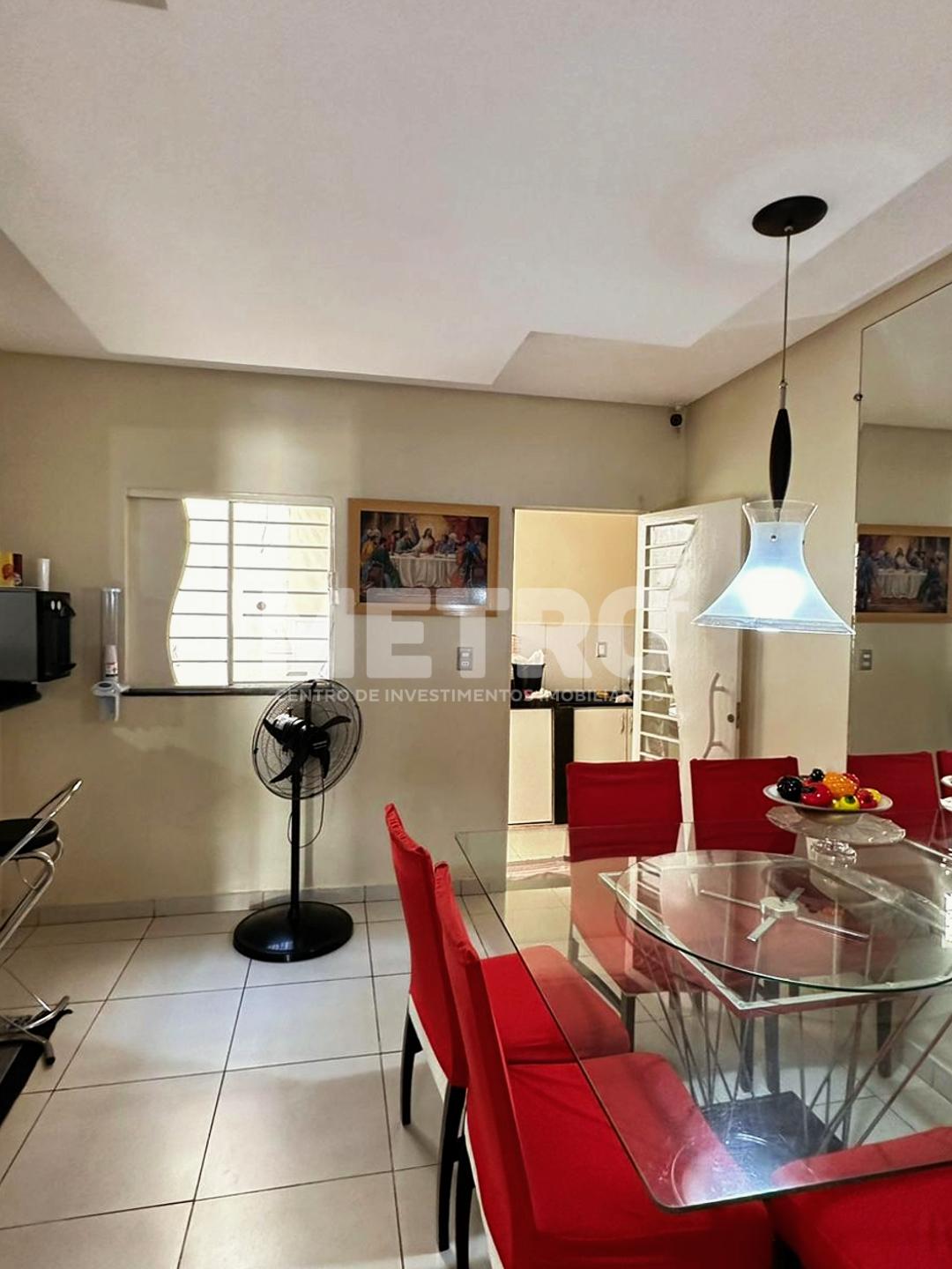 Casa à venda com 2 quartos, 400m² - Foto 14