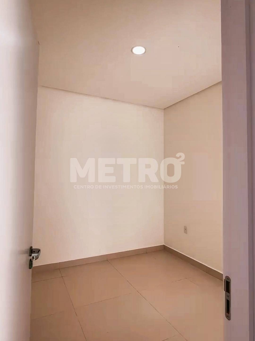 Casa à venda com 2 quartos, 65m² - Foto 9