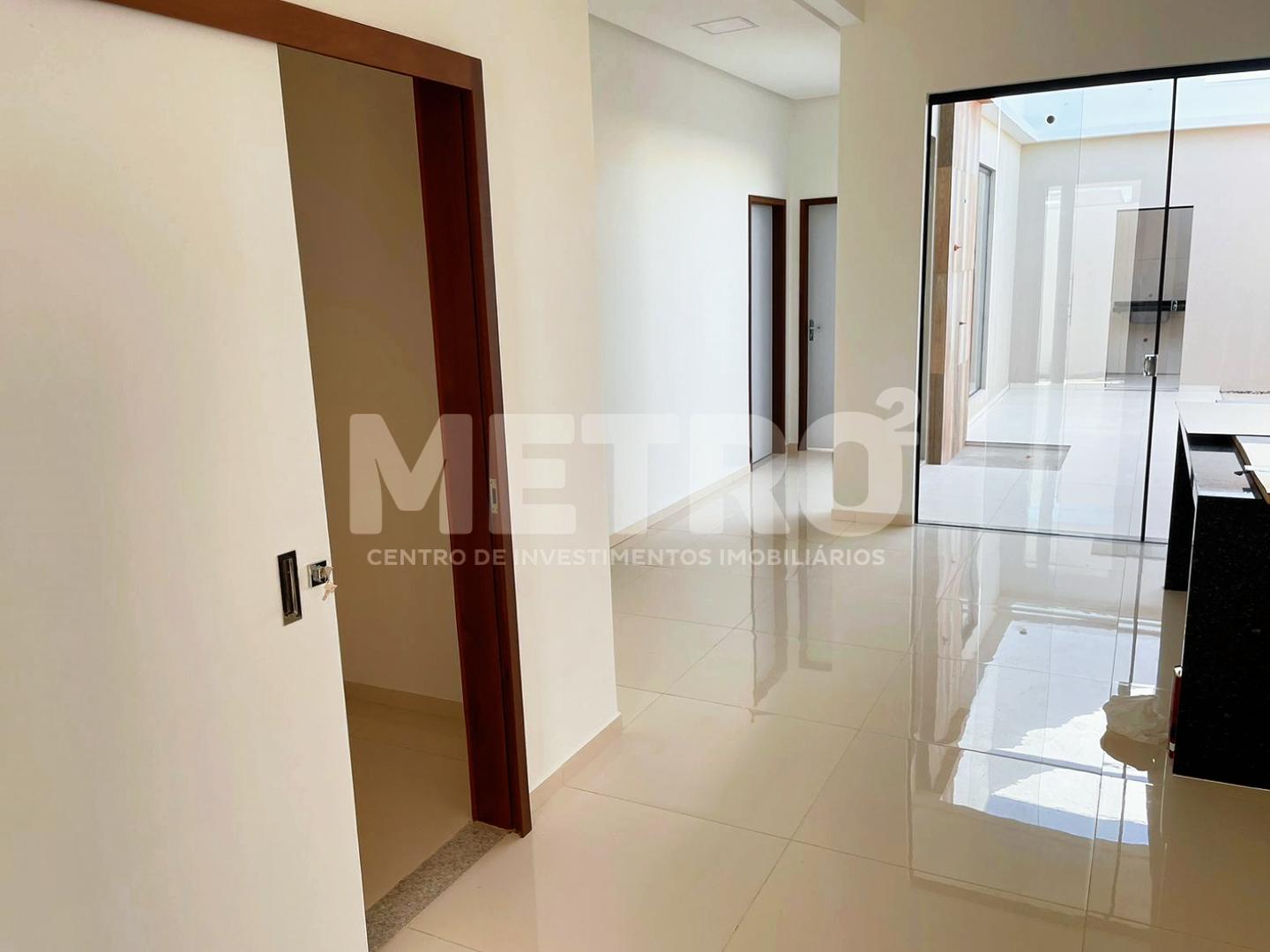 Casa à venda com 1 quarto, 140m² - Foto 2