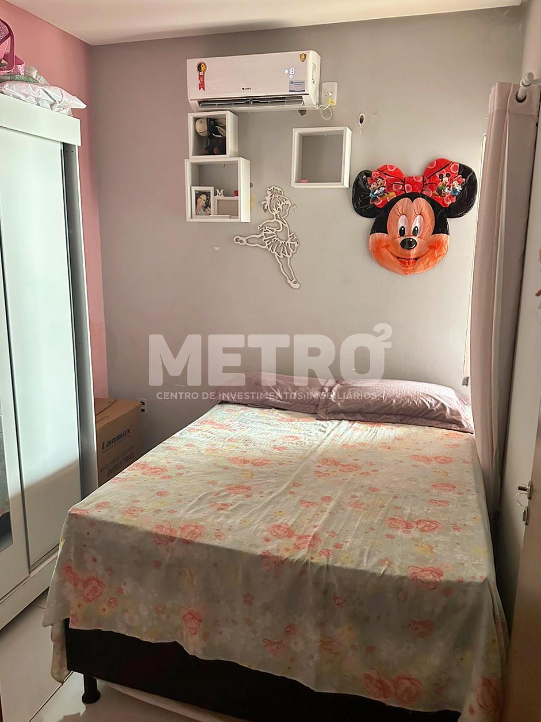 Casa à venda com 3 quartos, 100m² - Foto 7