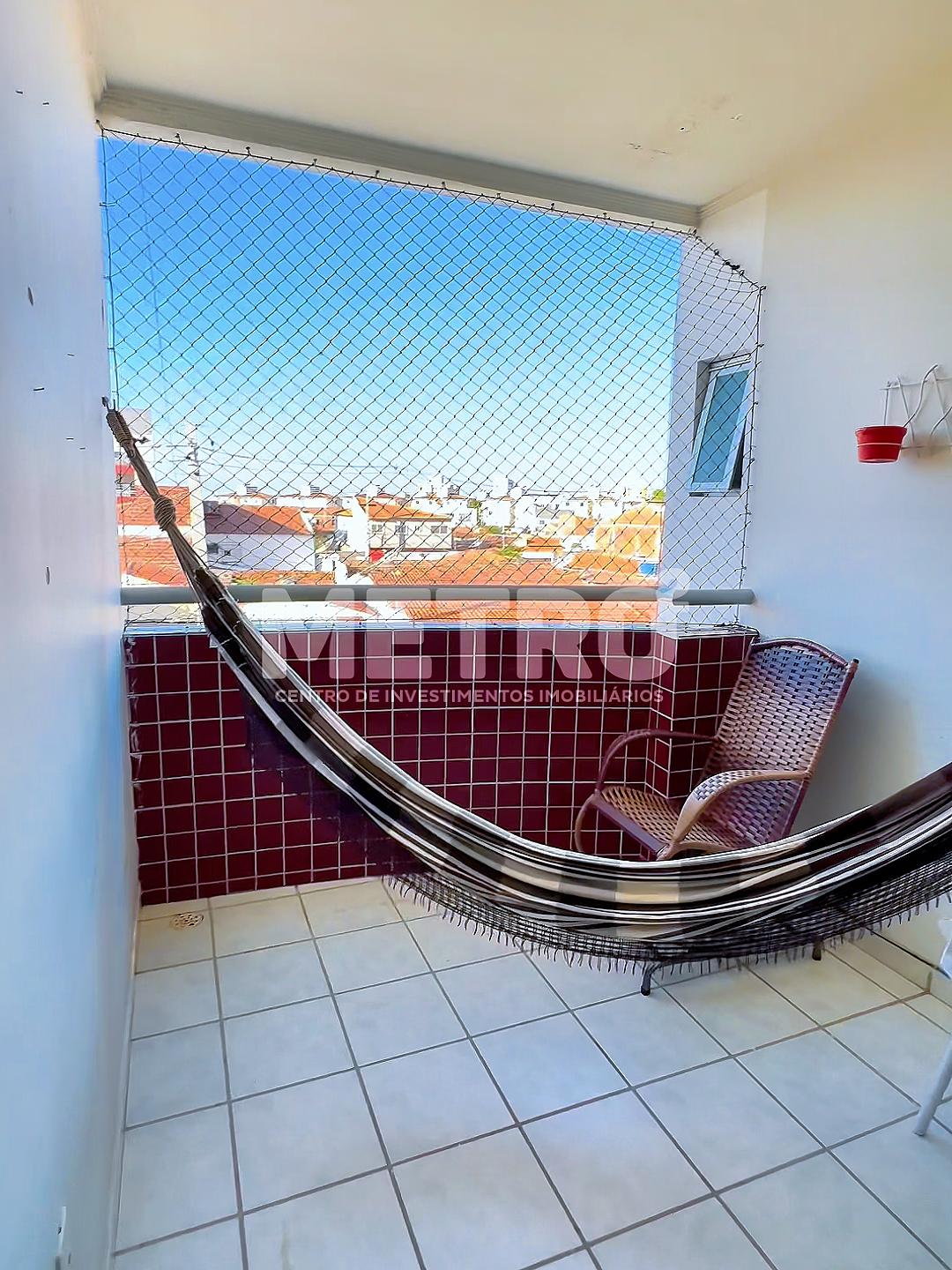 Apartamento à venda com 2 quartos, 75m² - Foto 4