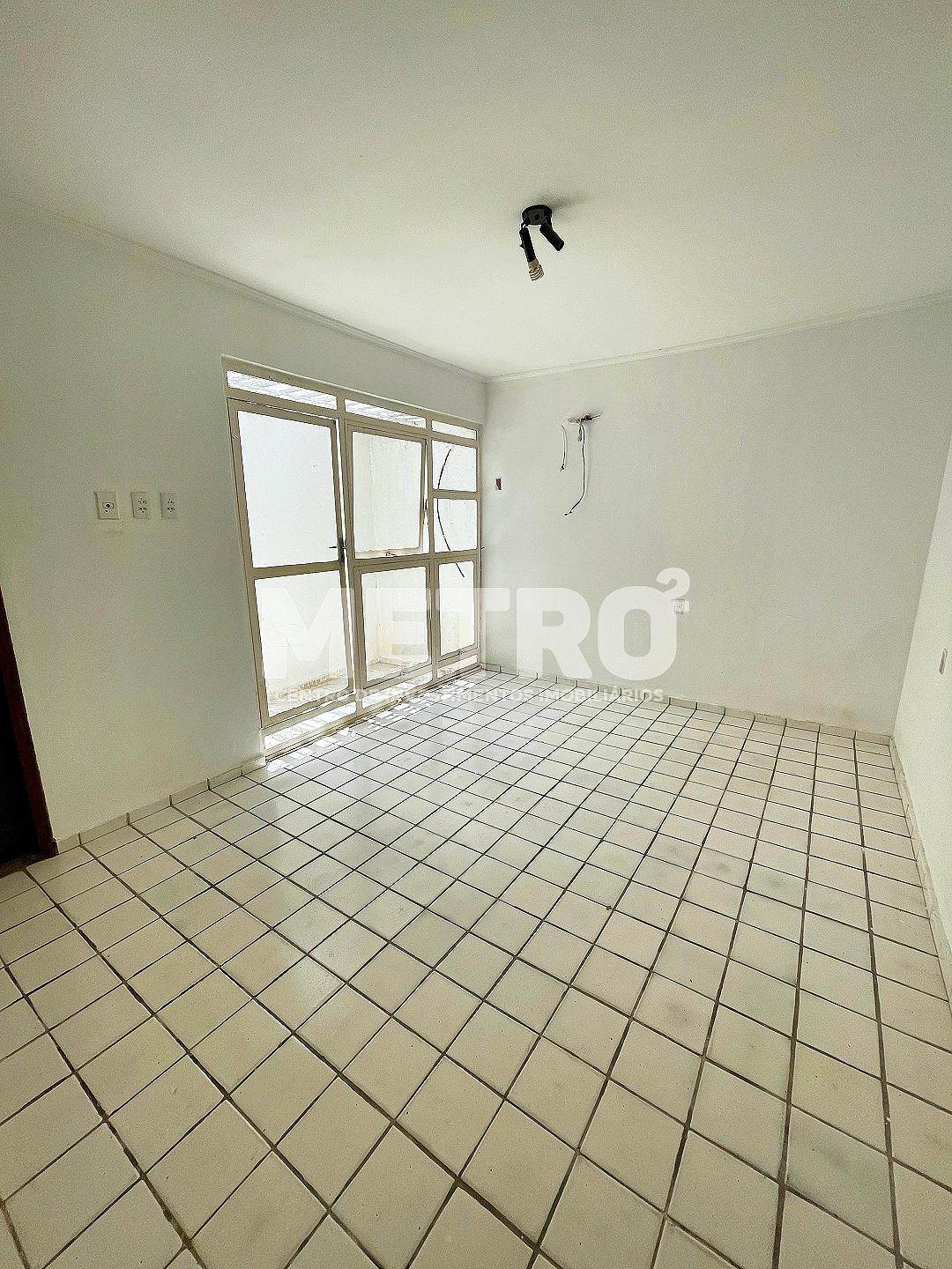 Loja-Salão para alugar com 4 quartos, 350m² - Foto 11