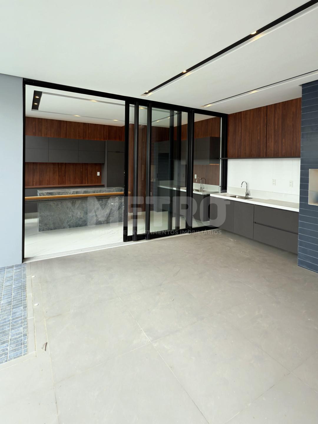 Casa de Condomínio à venda com 4 quartos, 240m² - Foto 13