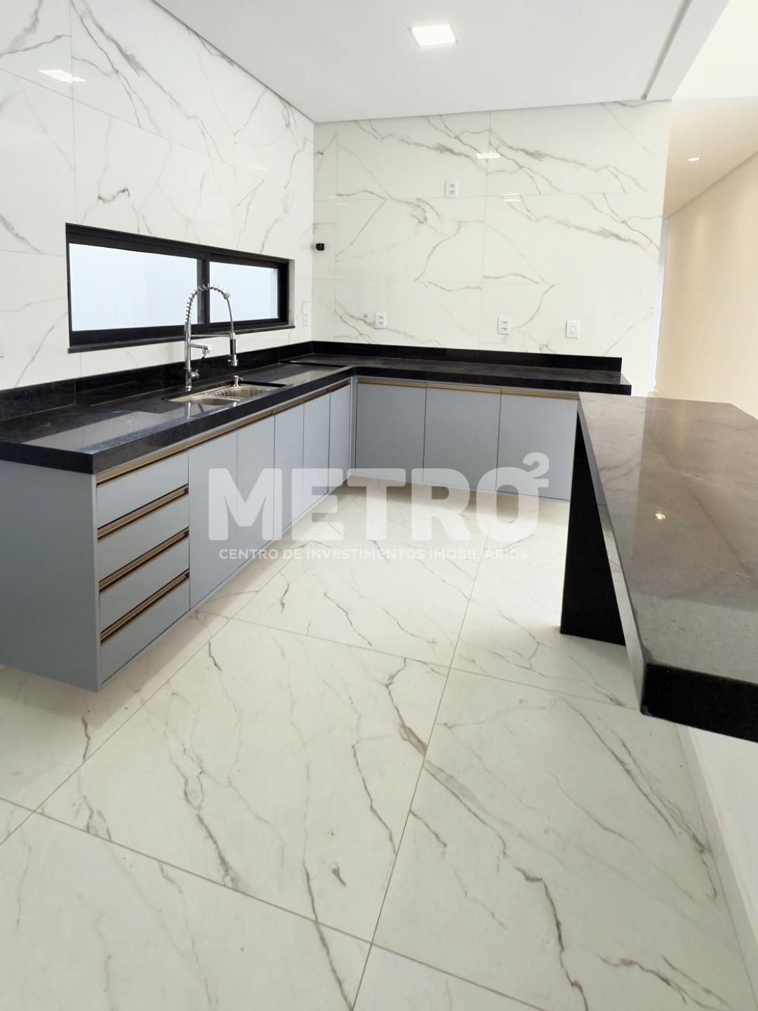 Casa de Condomínio à venda com 3 quartos, 140m² - Foto 2