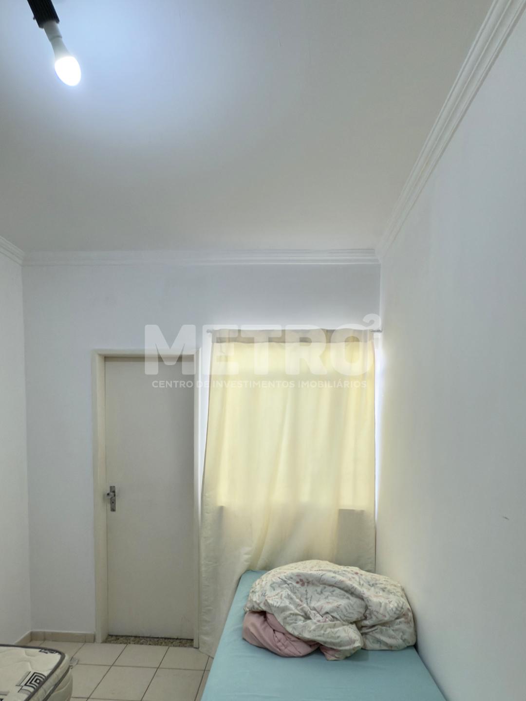 Casa para alugar com 3 quartos, 214m² - Foto 8