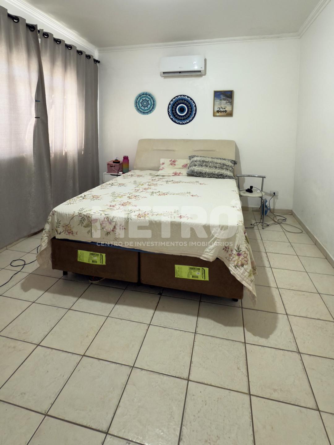Casa para alugar com 3 quartos, 214m² - Foto 9