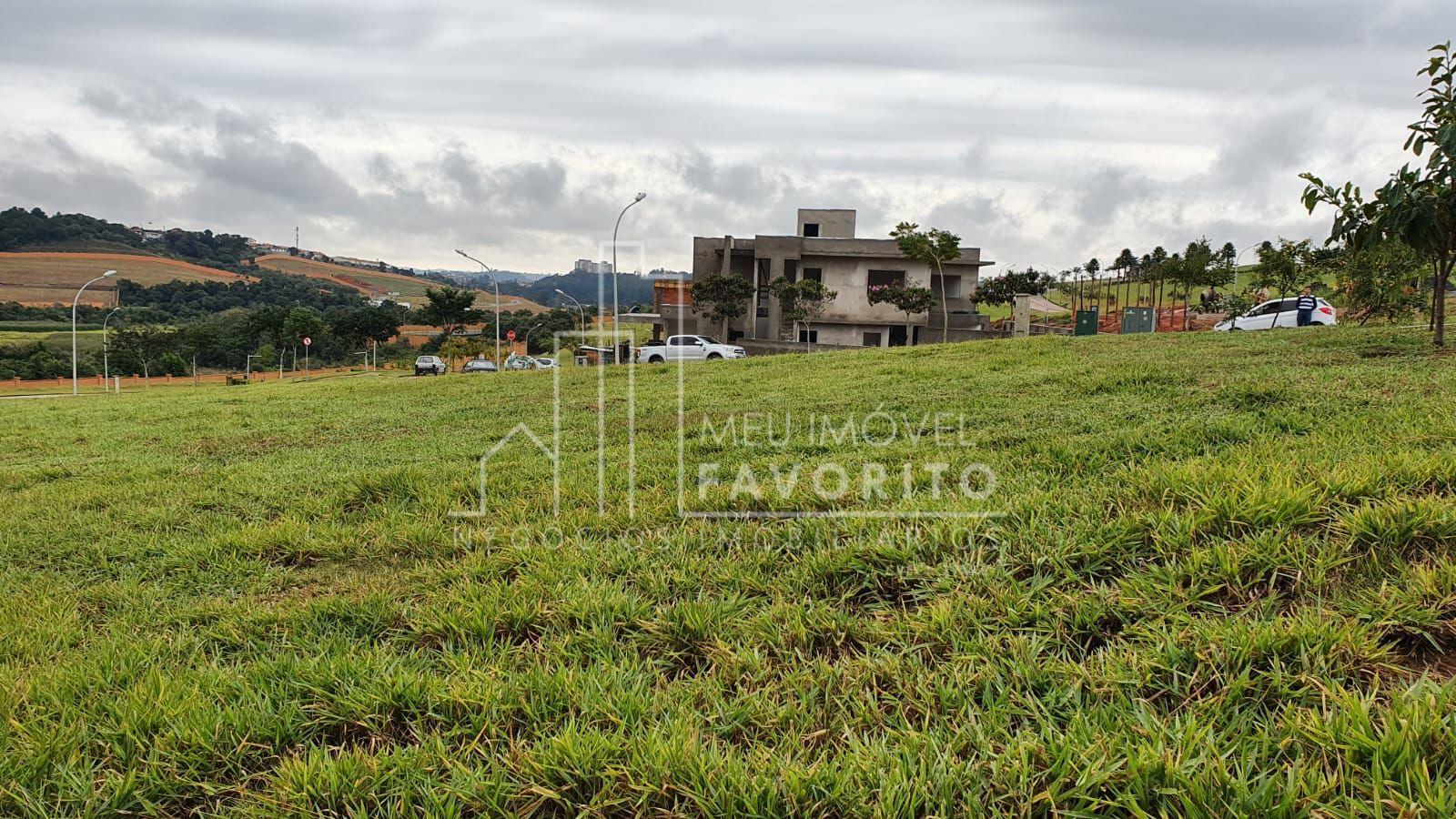 Vende-se belíssimo terreno 700m , Condomínio Res. Alphaville I...