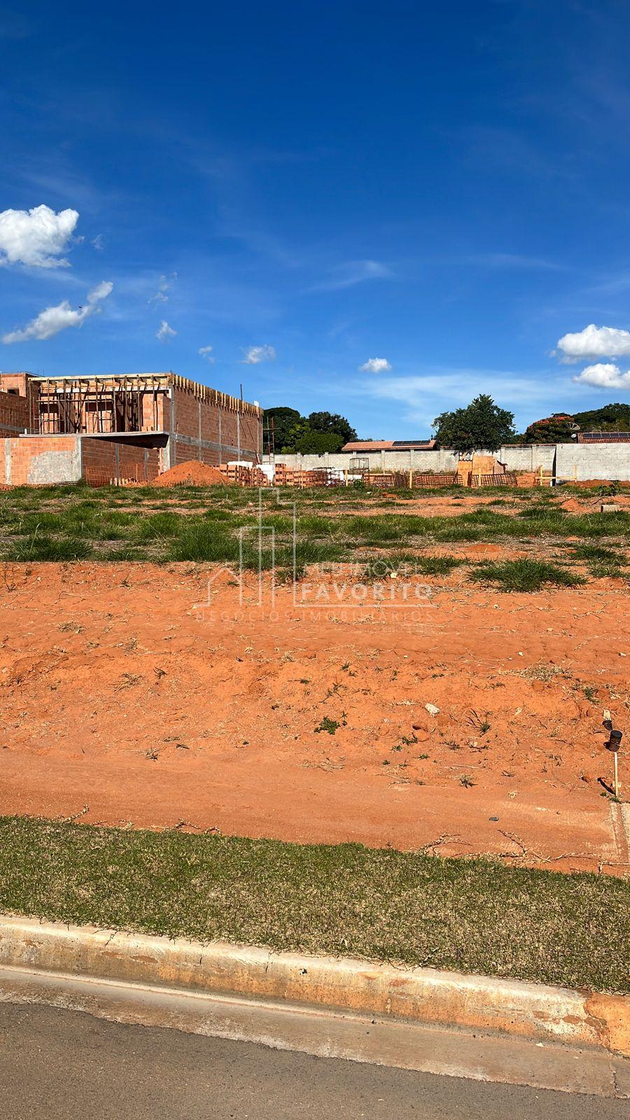 Terreno à venda - Condomínio Campos de Medeiros - 300m  - R 46...