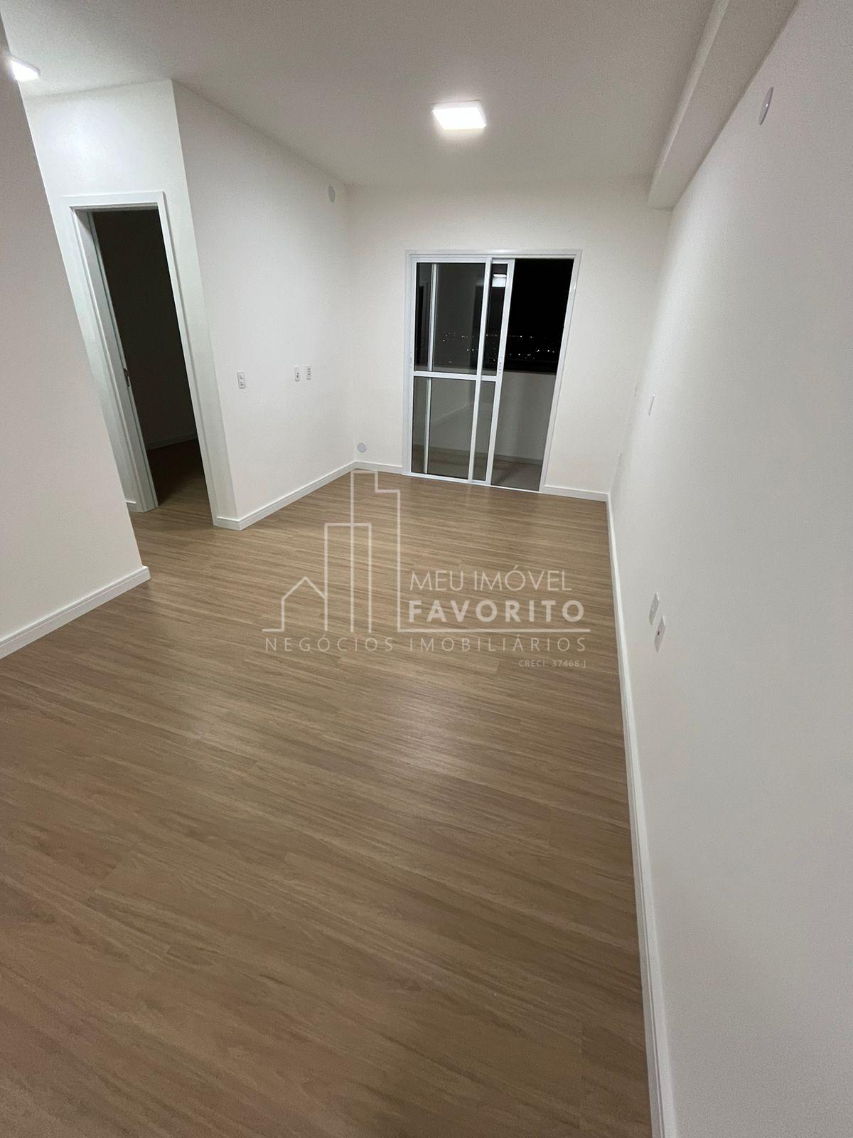 Apartamento à Venda, 2 dormitórios no Condomínio Life - Jundia...