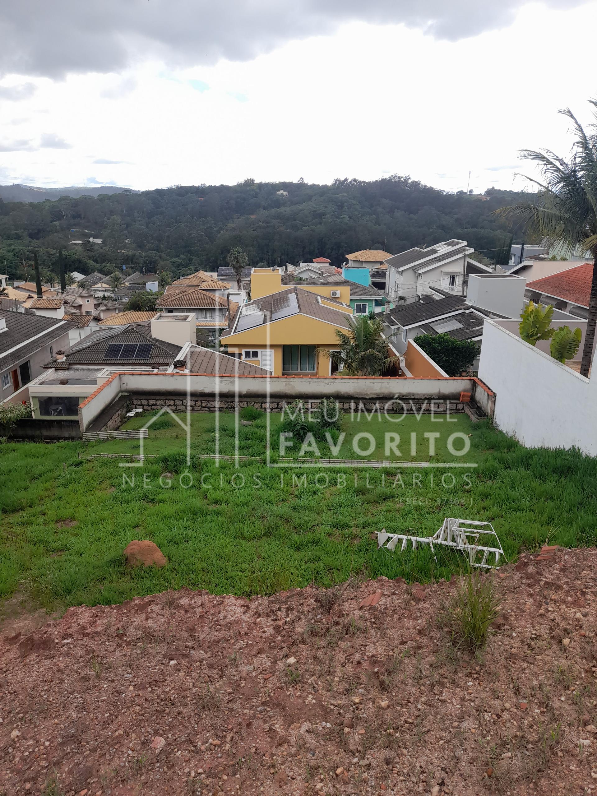 Terreno à Venda no Condomínio Araucária, 500m2, Caxambu, Jundi...