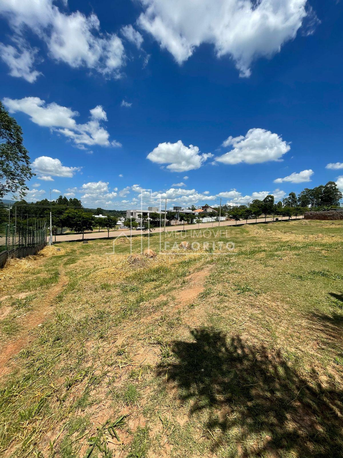 Terreno a venda em Jundiaí, com 840 m  no Cond. Terras da Alvo...