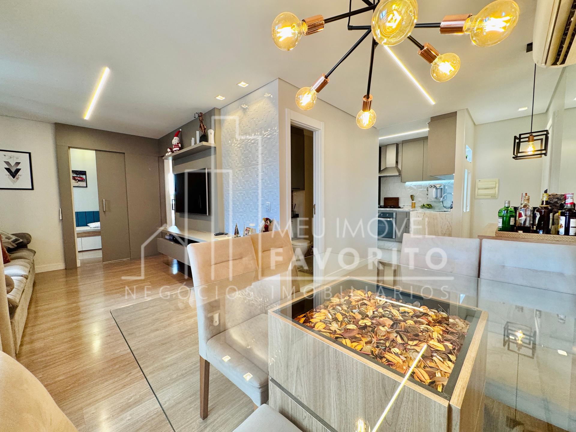 Apartamento reformado com 2 dorms no Go Maraville, andar alto,...