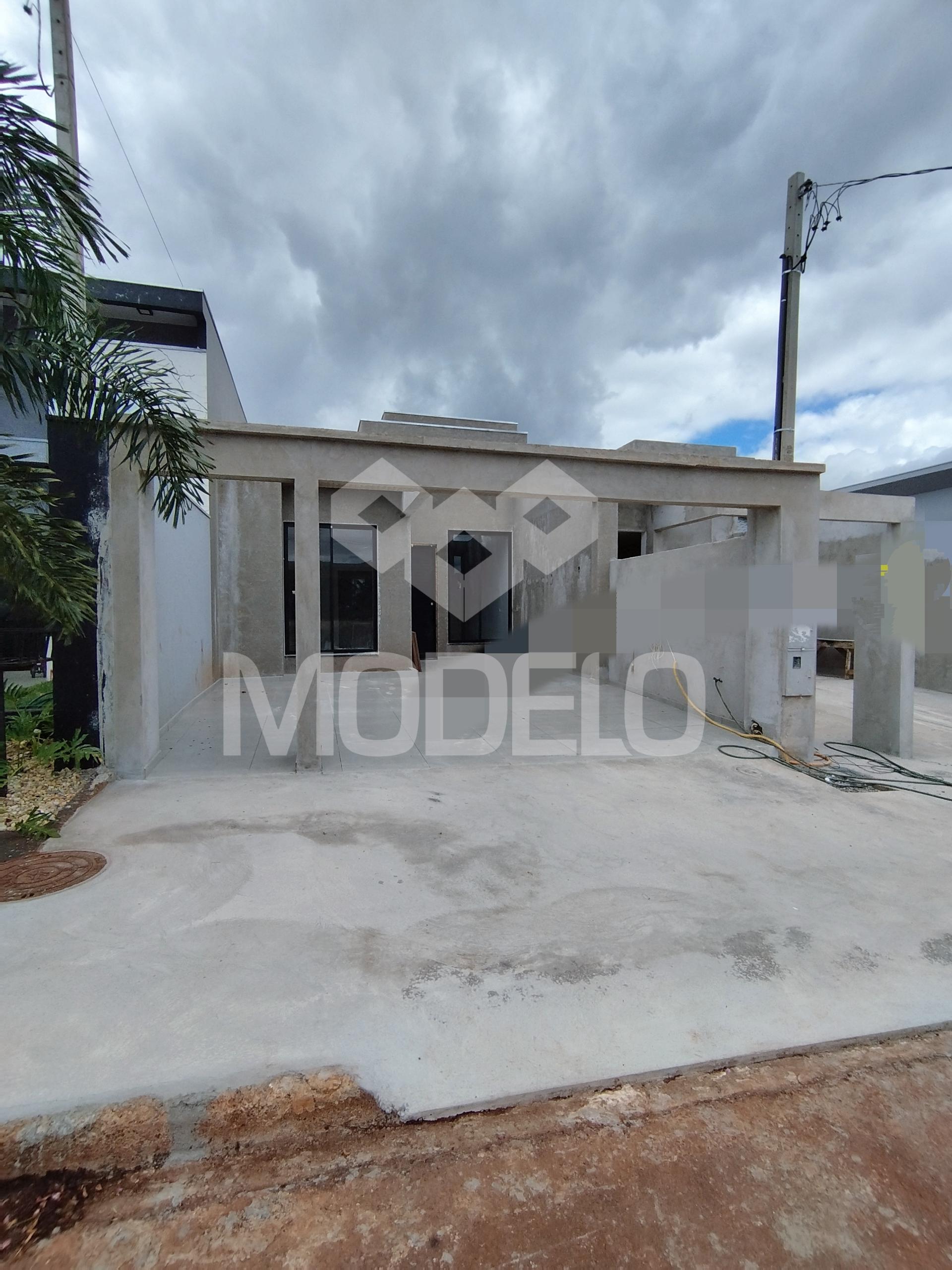 CASA à venda COM 93,00M  E TERRENO COM 180,00M  NA VILA BECKER