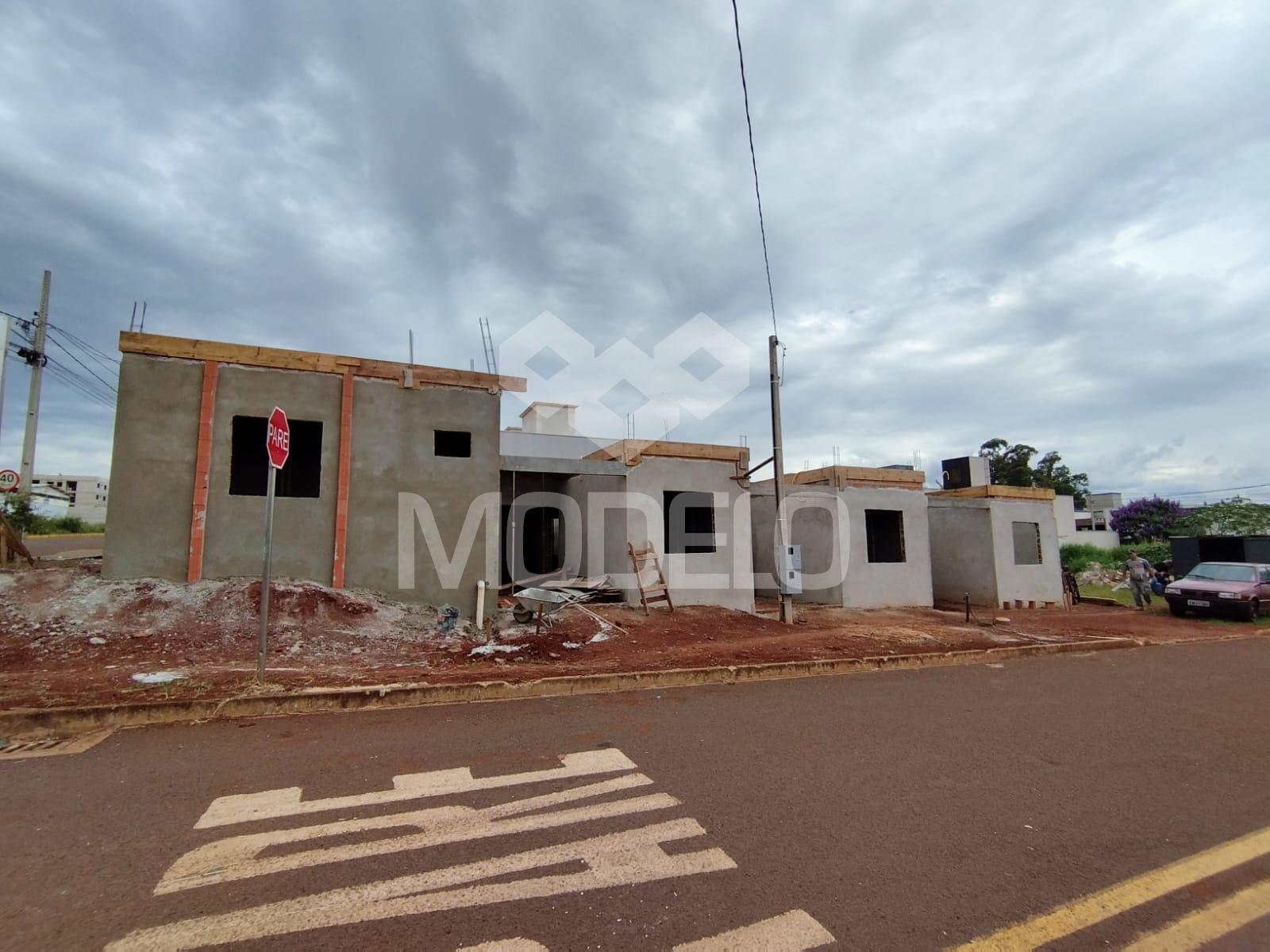 CASA à venda COM 47,00m2 E TERRENO DE 69,00M2 NO JD. PINHEIRINHO