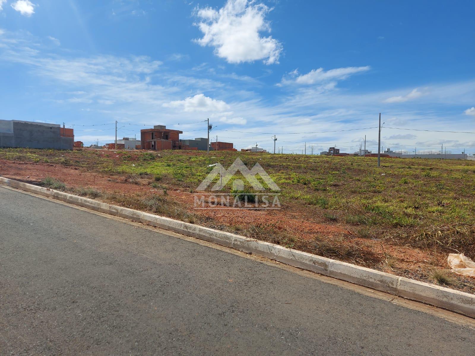 Lote à venda, no condomínio Vila Segura, MONTES CLAROS - MG