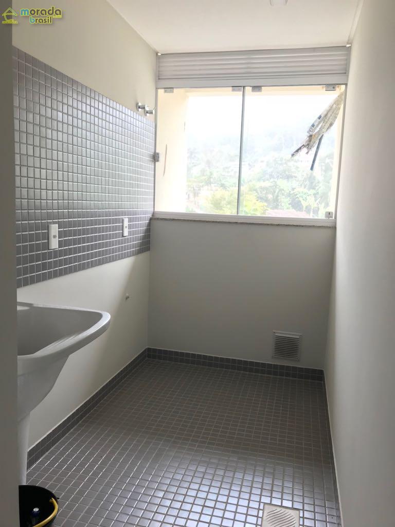 APARTAMENTO BAIRRO CZERNIEWICZ