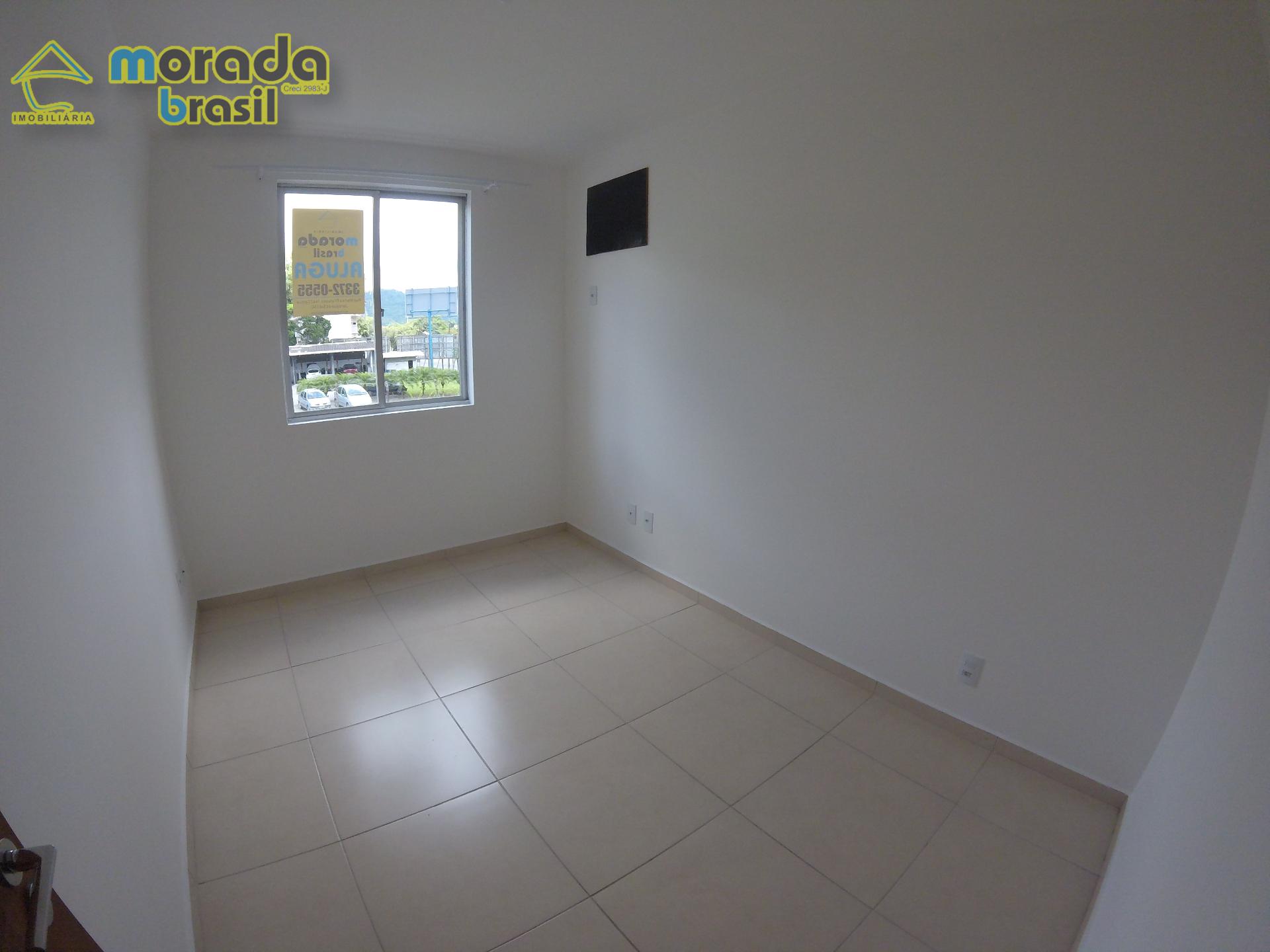 APARTAMENTO SEMI MOBILIADO NO BAIRRO CENTRO