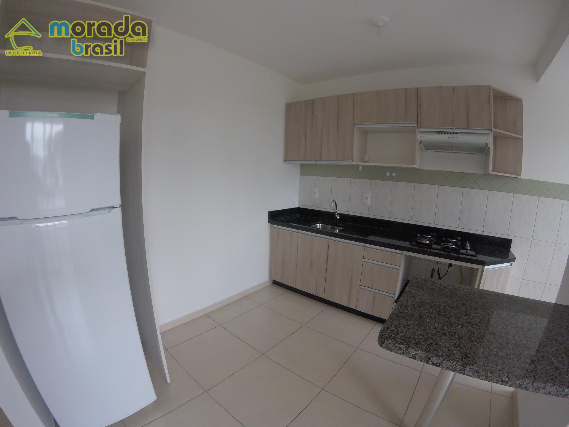 APARTAMENTO SEMI MOBILIADO NO BAIRRO CENTRO