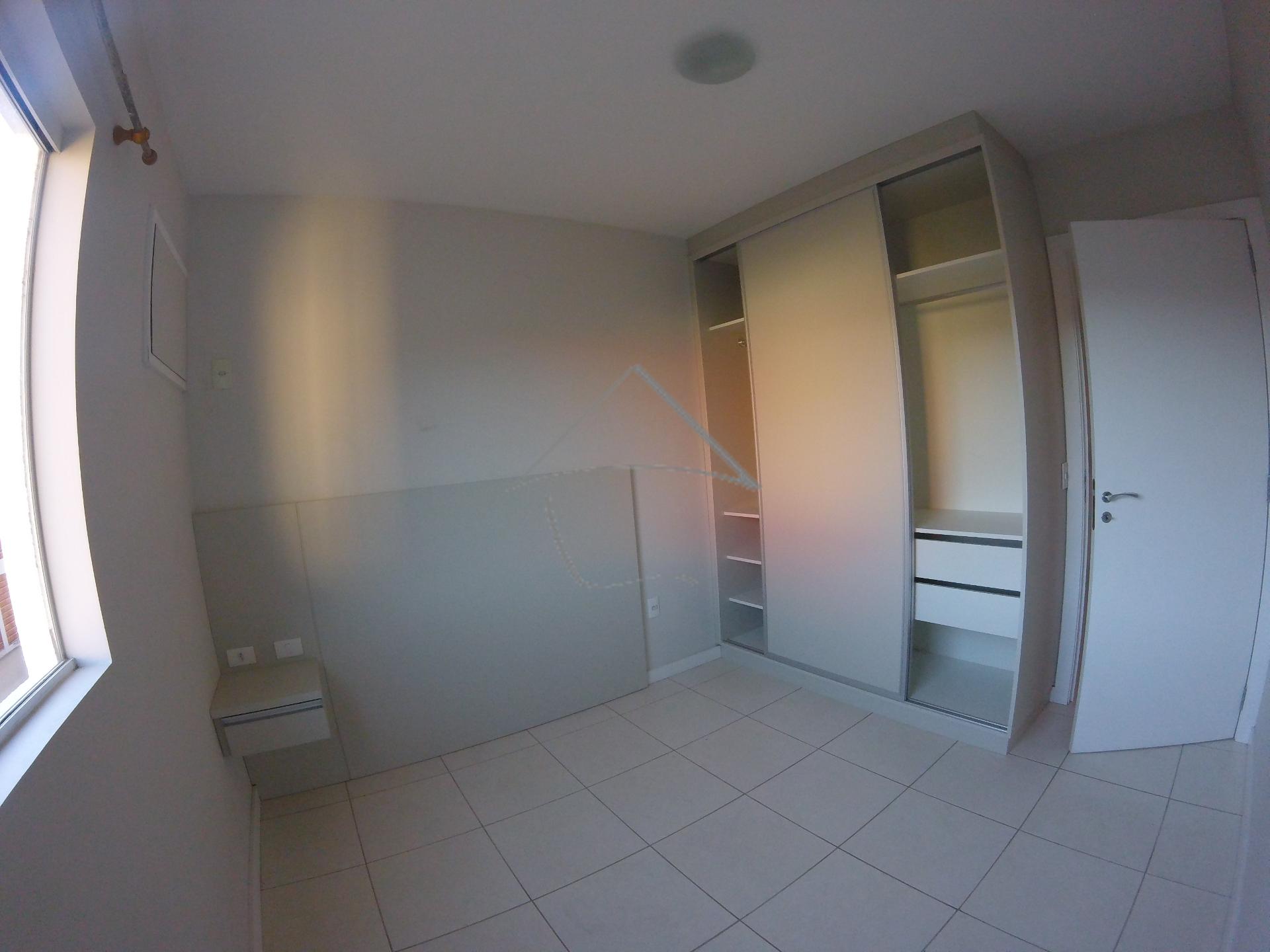 APARTAMENTO BAIRRO CENTENÁRIO