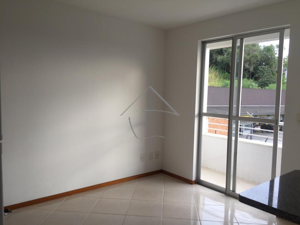 APARTAMENTO SEMI MOBILIADO NO BAIRRO CENTRO