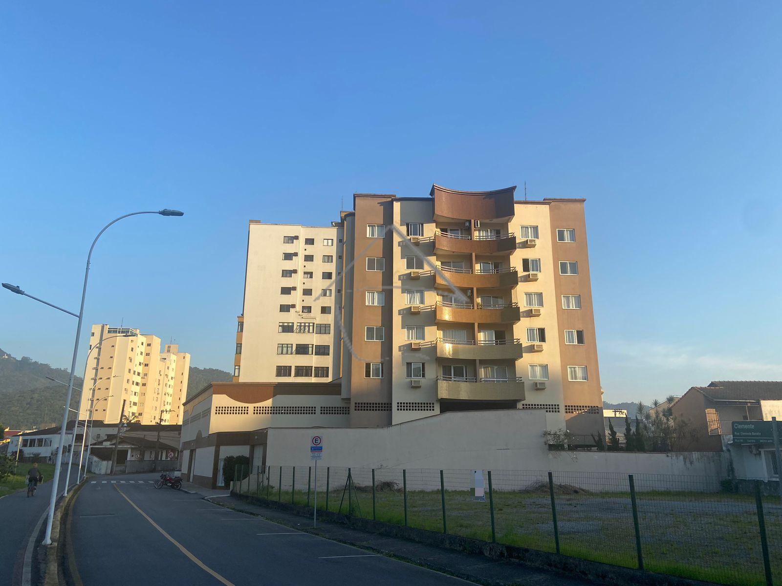 Apartamento com 2 dormitórios à venda,80.00 m , CENTRO, JARAGU...