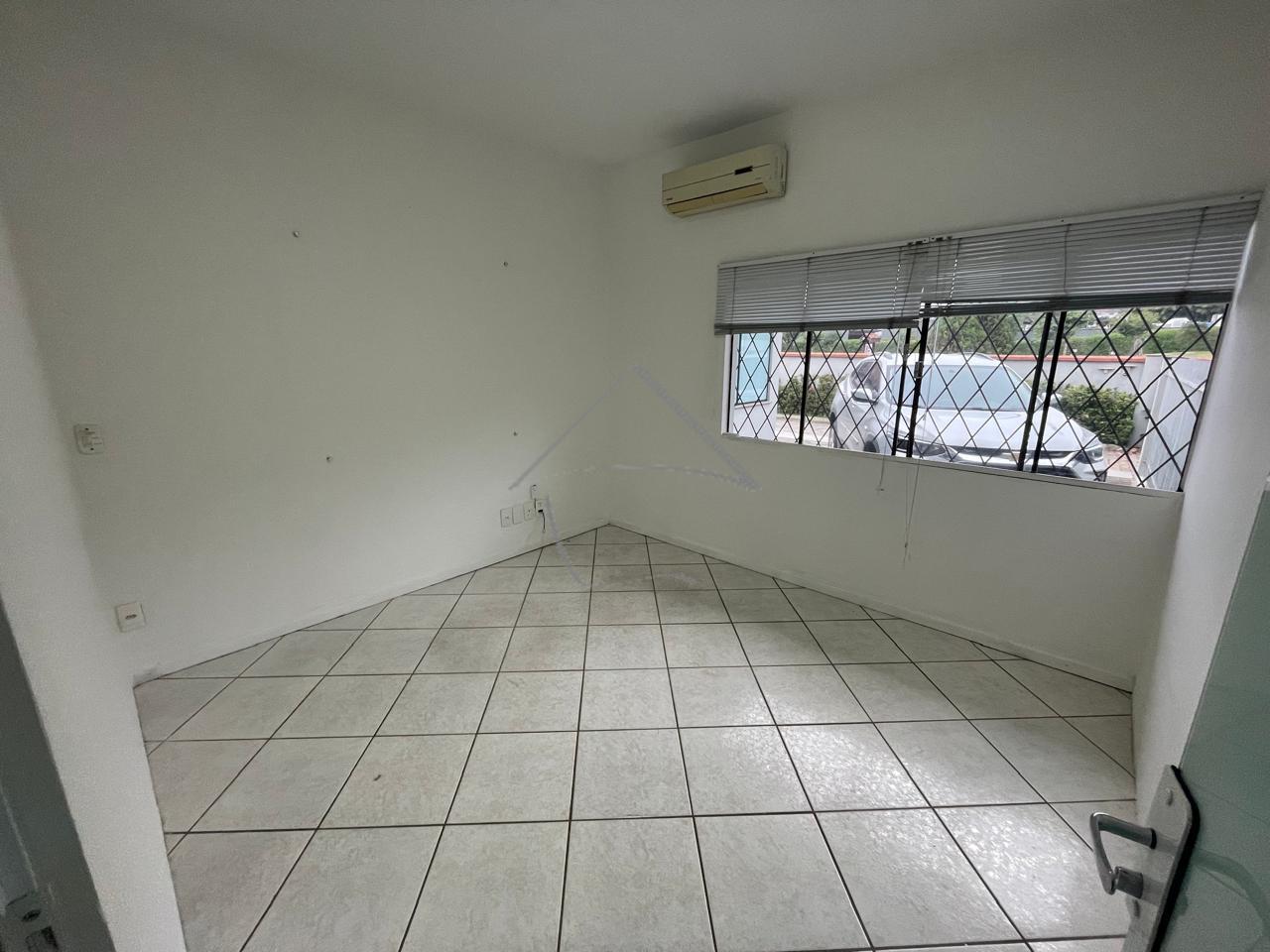 SALA COMERCIAL E RESIDENCIAL BAIRRO VILA NOVA