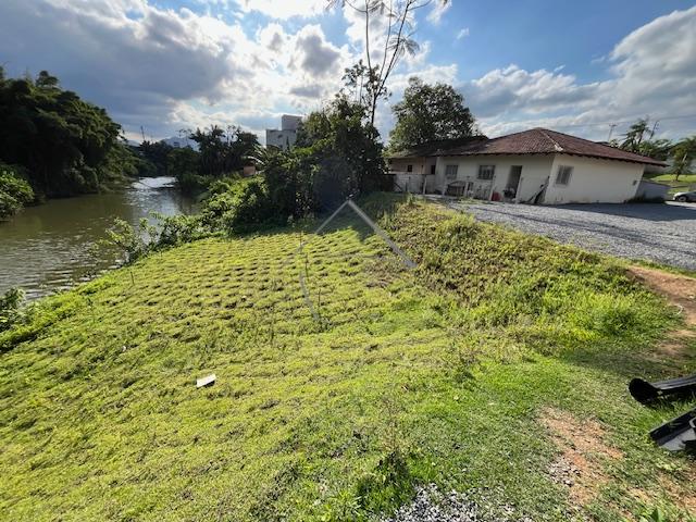 Terreno 891,00 m  Comercial Residencial à Venda - Jaragua esqu...