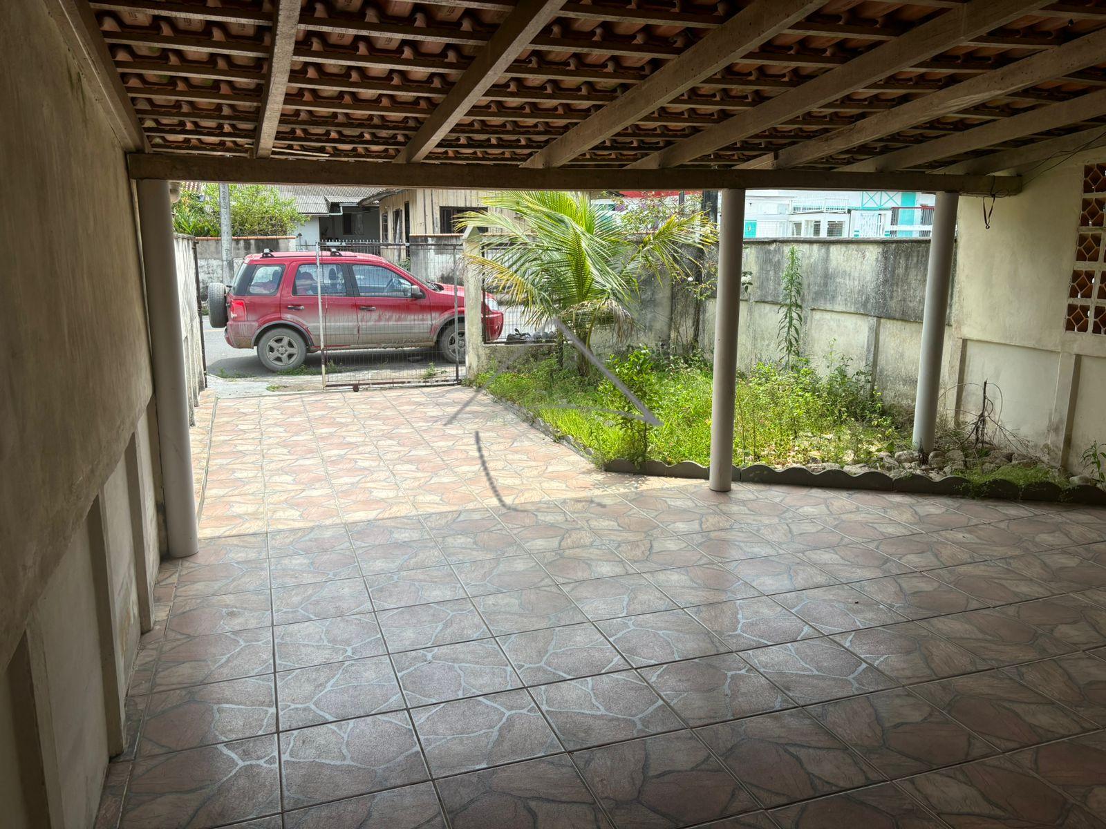 Casa com 2 Quartos à Venda - Jaraguá 99 - Jaraguá do sul - SC