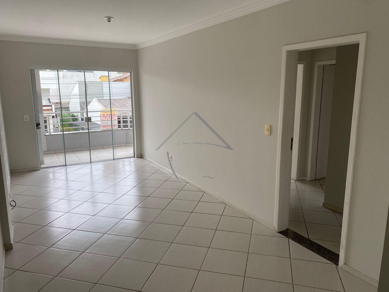 APARTAMENTO BAIRRO JARAGUA ESQUERDO