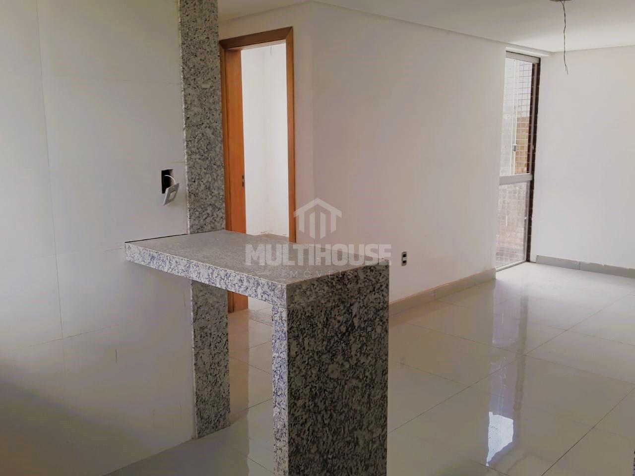 Apartamento à venda com 2 quartos, 45m² - Foto 1