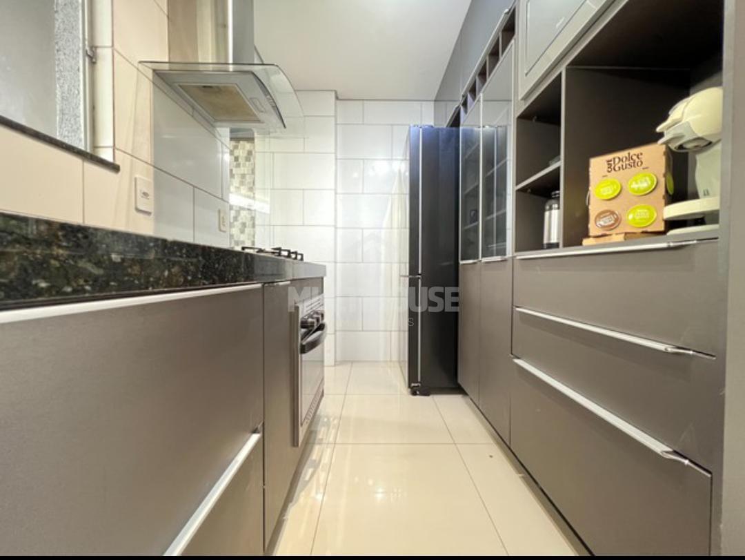 Apartamento à venda com 2 quartos, 143m² - Foto 6