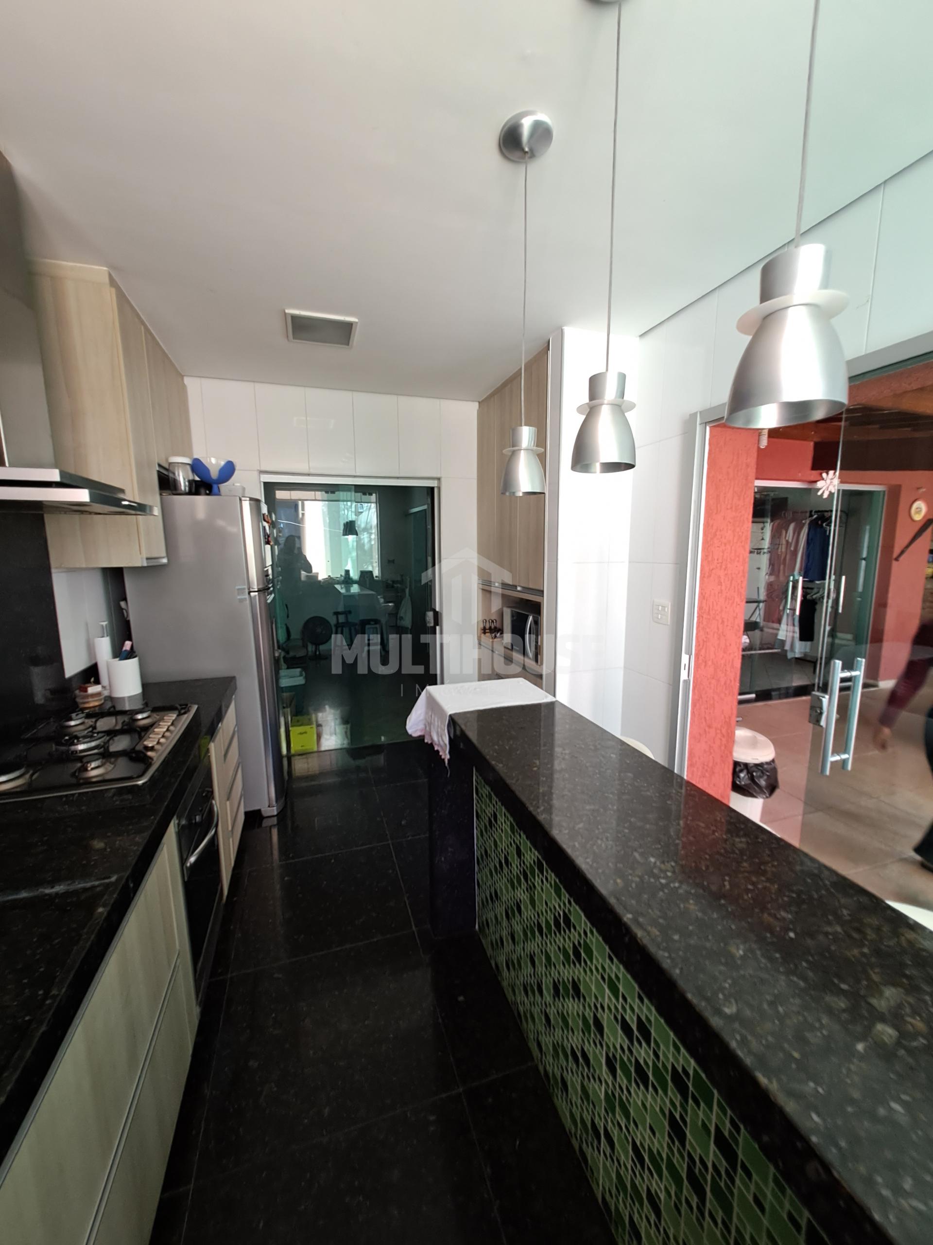 Casa à venda com 3 quartos, 280m² - Foto 26