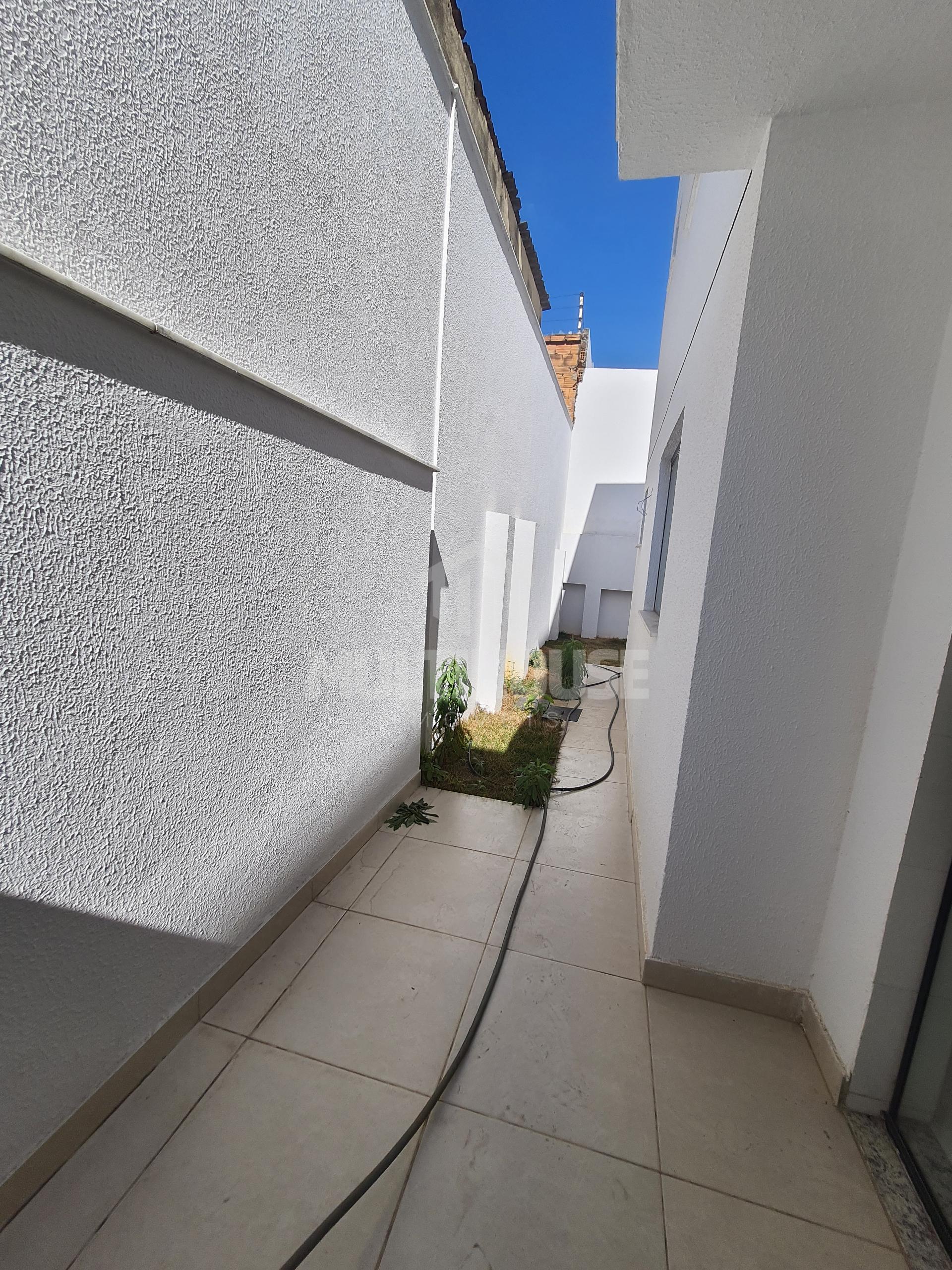 Apartamento à venda com 3 quartos, 123m² - Foto 23