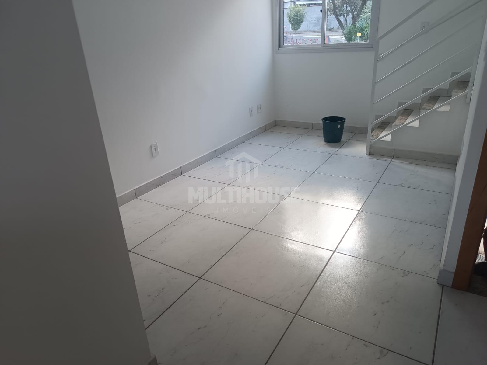 Apartamento à venda com 3 quartos, 60m² - Foto 4