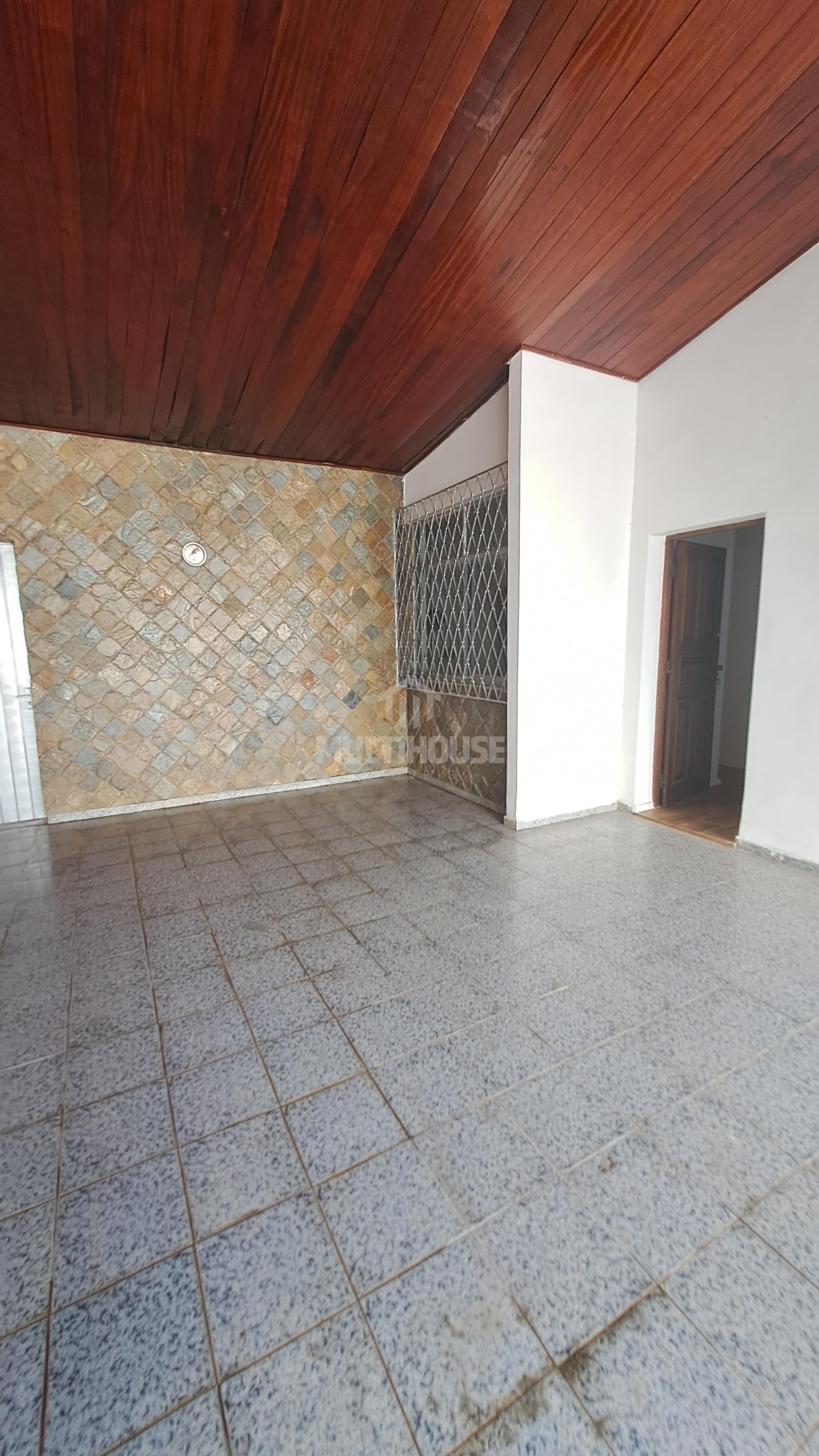 Casa à venda com 2 quartos, 225m² - Foto 5