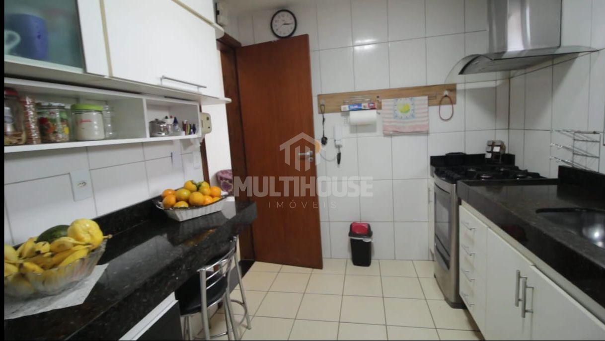 Apartamento à venda com 2 quartos, 101m² - Foto 17