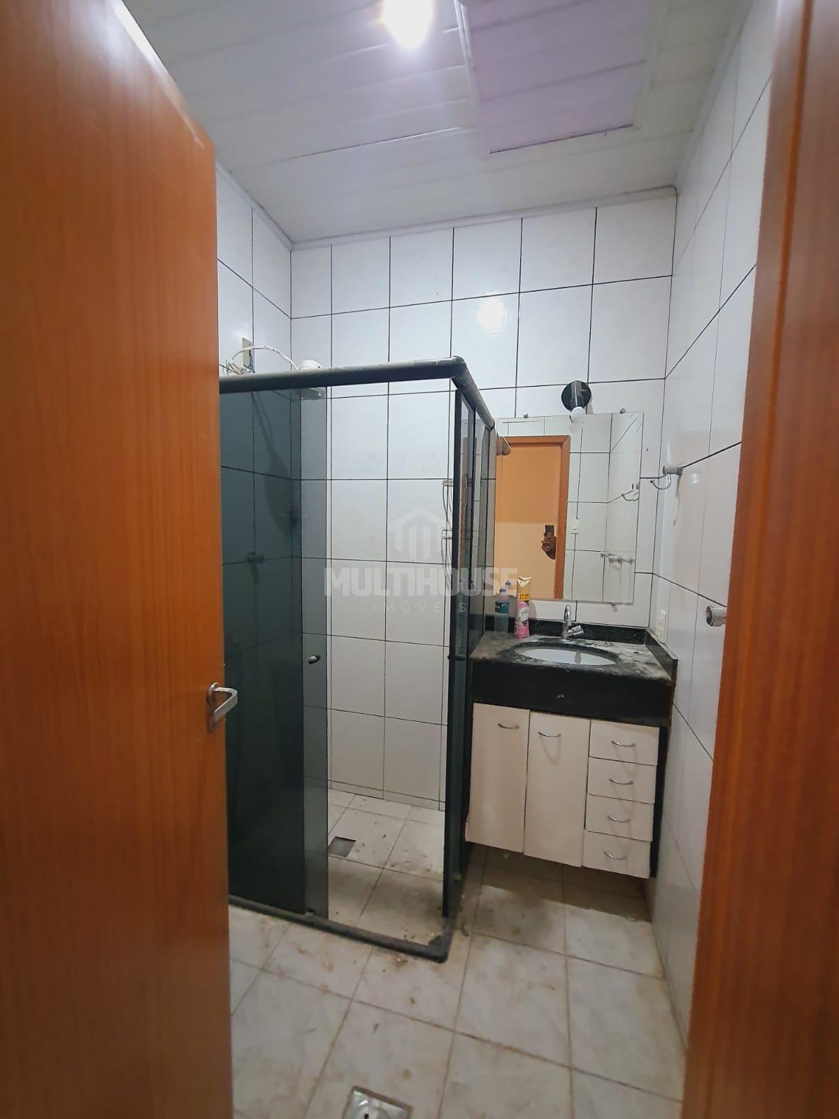 Casa para alugar com 2 quartos, 136m² - Foto 9