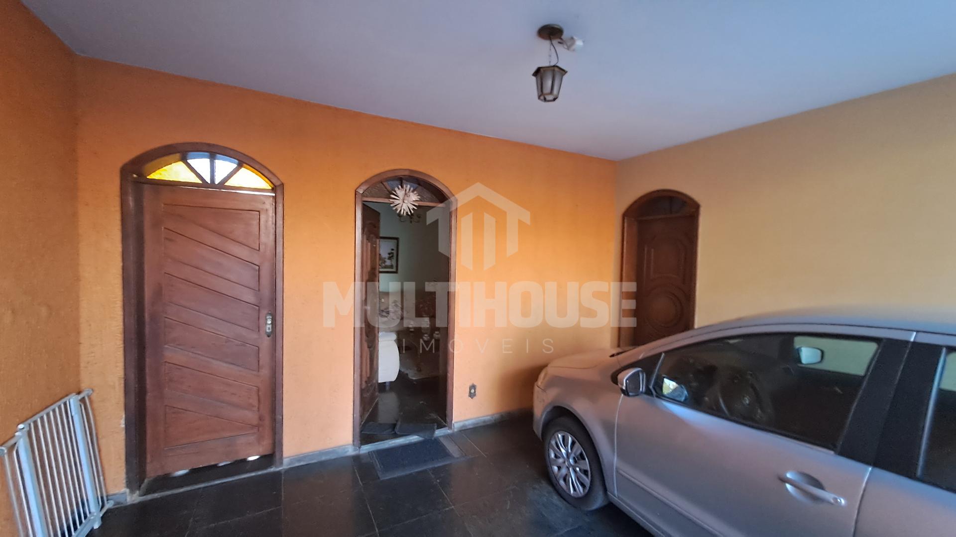 Casa à venda com 3 quartos, 437m² - Foto 4