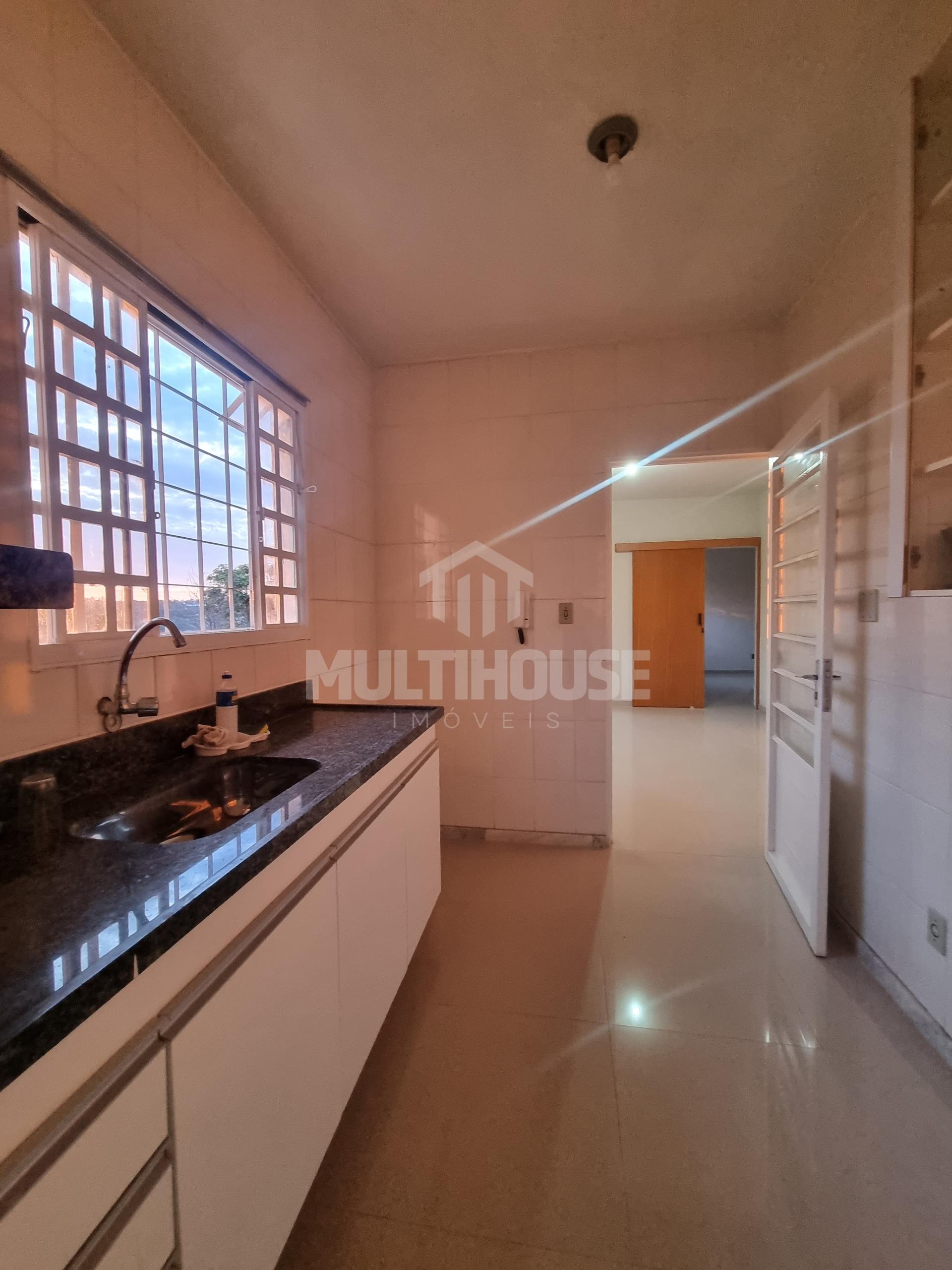 Casa para alugar com 2 quartos, 533m² - Foto 11