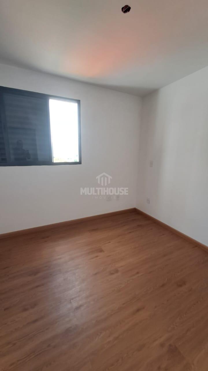 Apartamento à venda com 4 quartos, 142m² - Foto 14