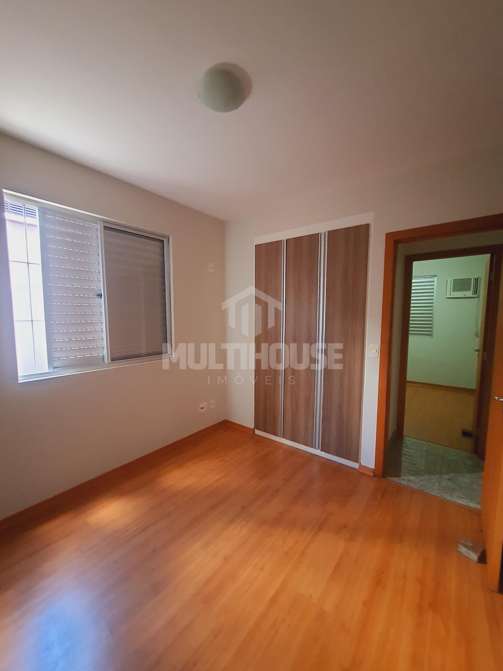 Apartamento à venda com 4 quartos, 185m² - Foto 3