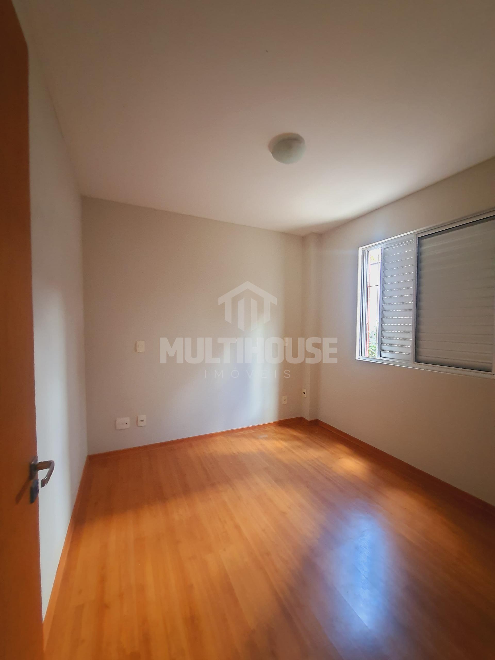 Apartamento à venda com 4 quartos, 185m² - Foto 4