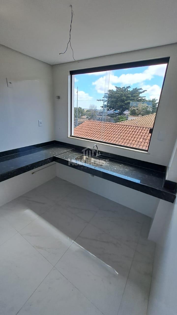 Apartamento à venda com 3 quartos, 135m² - Foto 9