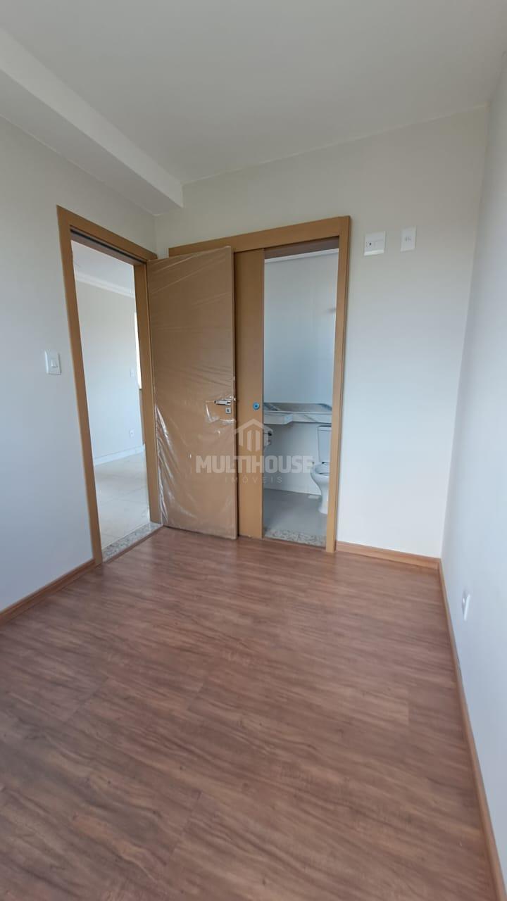 Apartamento à venda com 3 quartos, 135m² - Foto 11