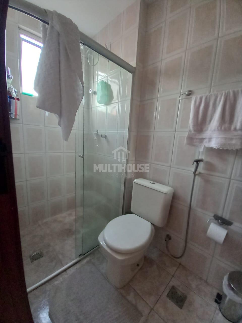 Apartamento à venda com 3 quartos, 180m² - Foto 16