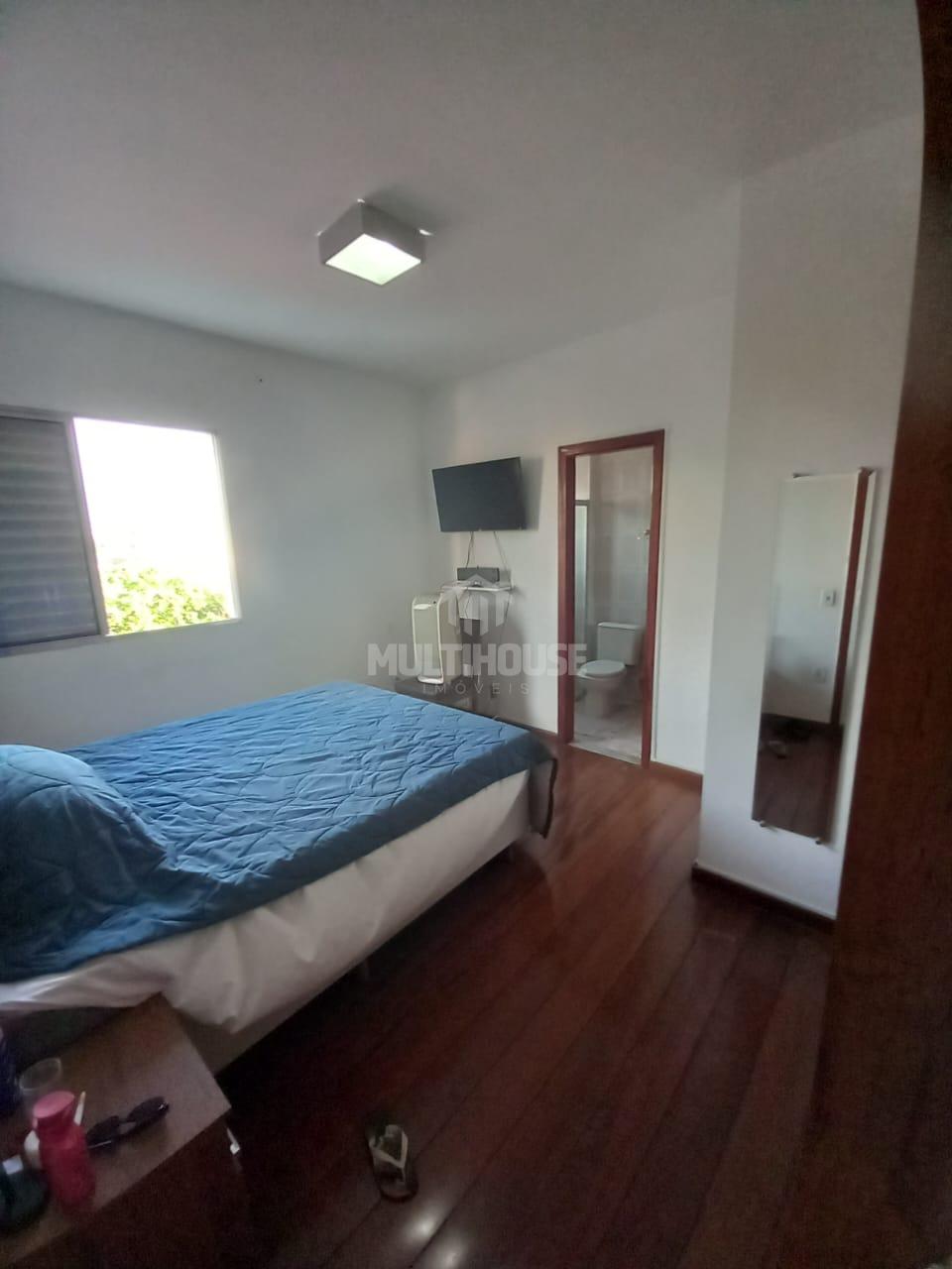 Apartamento à venda com 3 quartos, 180m² - Foto 17