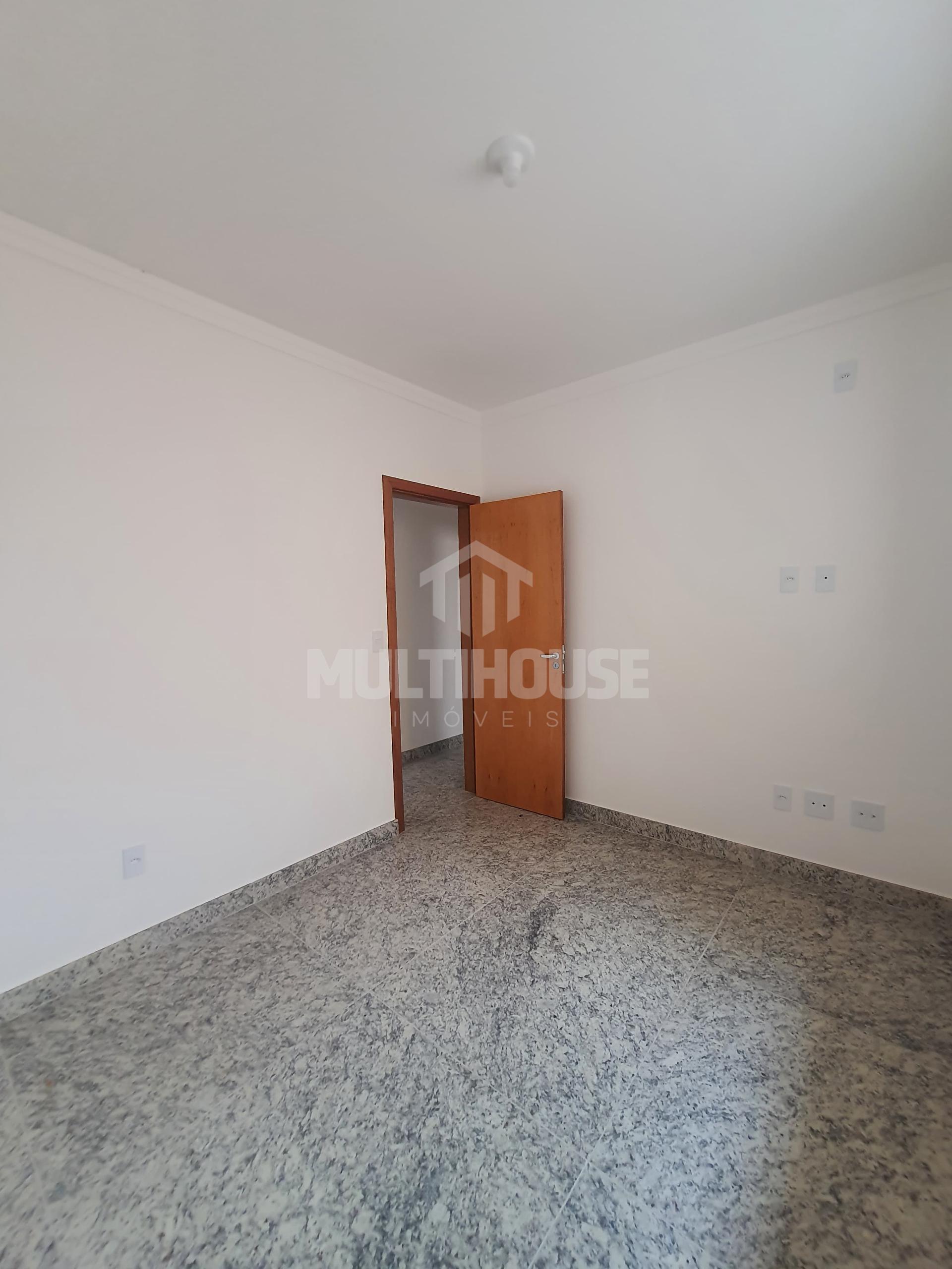 Casa à venda com 3 quartos, 150m² - Foto 18