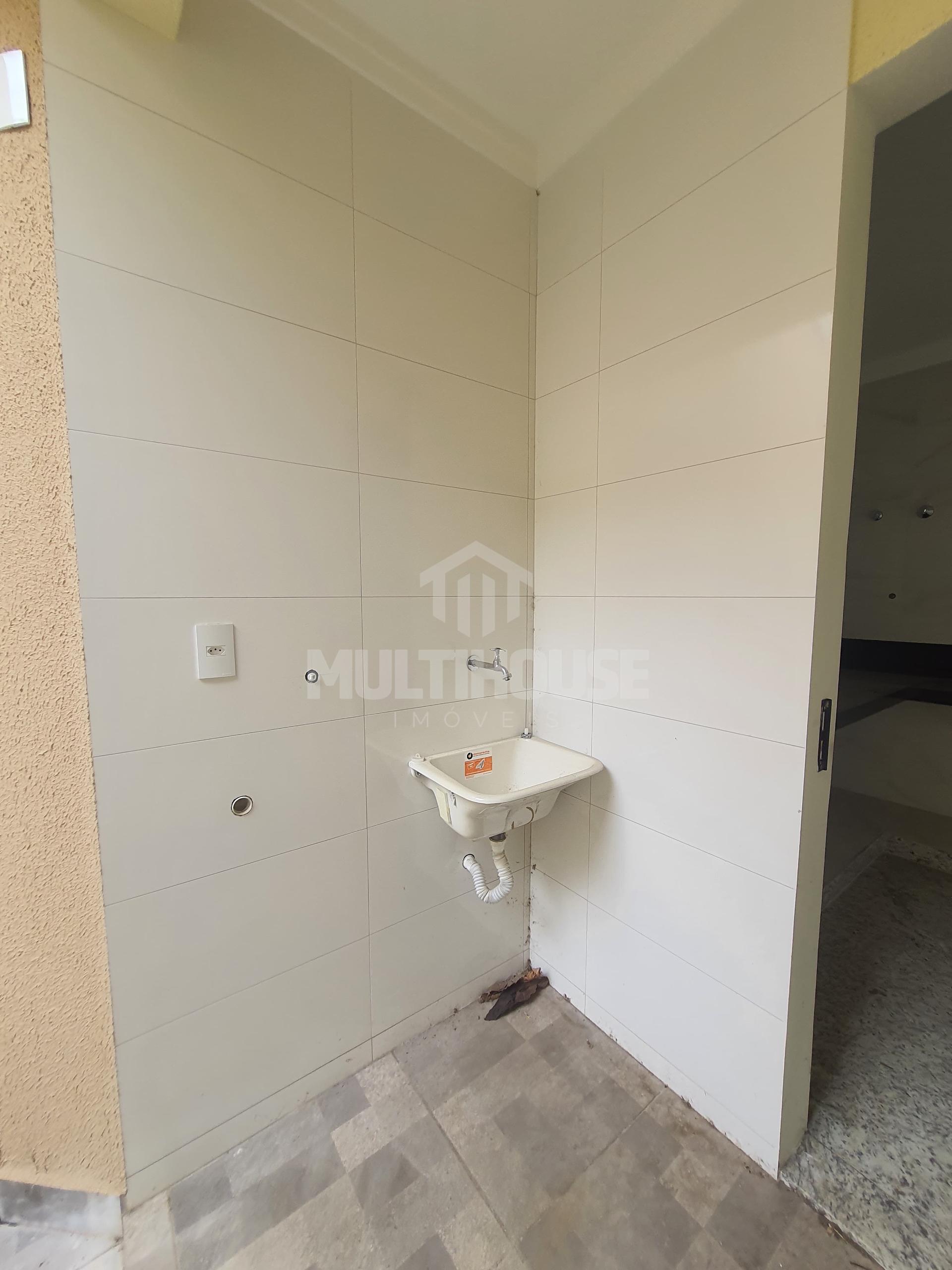 Casa à venda com 3 quartos, 150m² - Foto 23