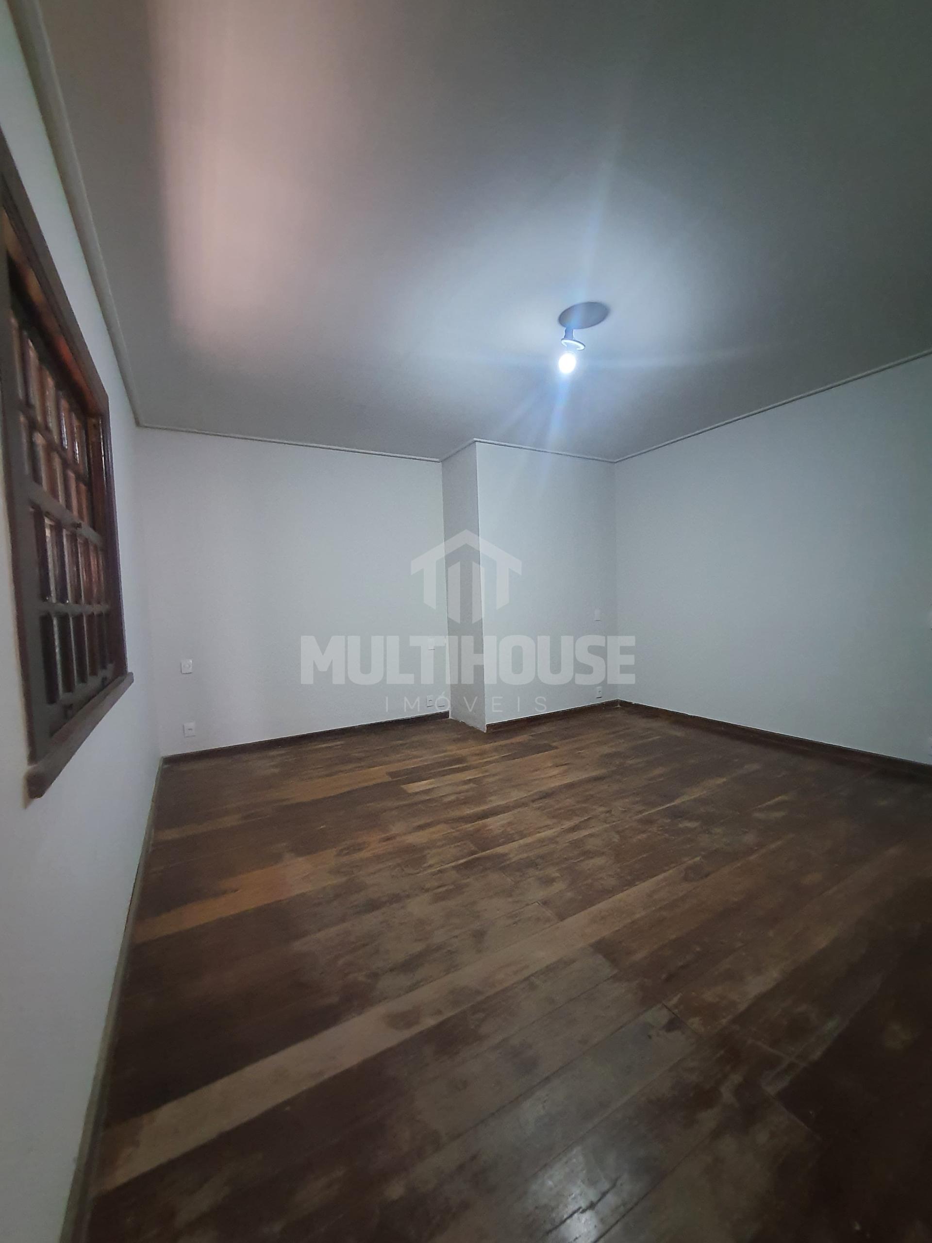 Casa para alugar com 4 quartos, 440m² - Foto 12