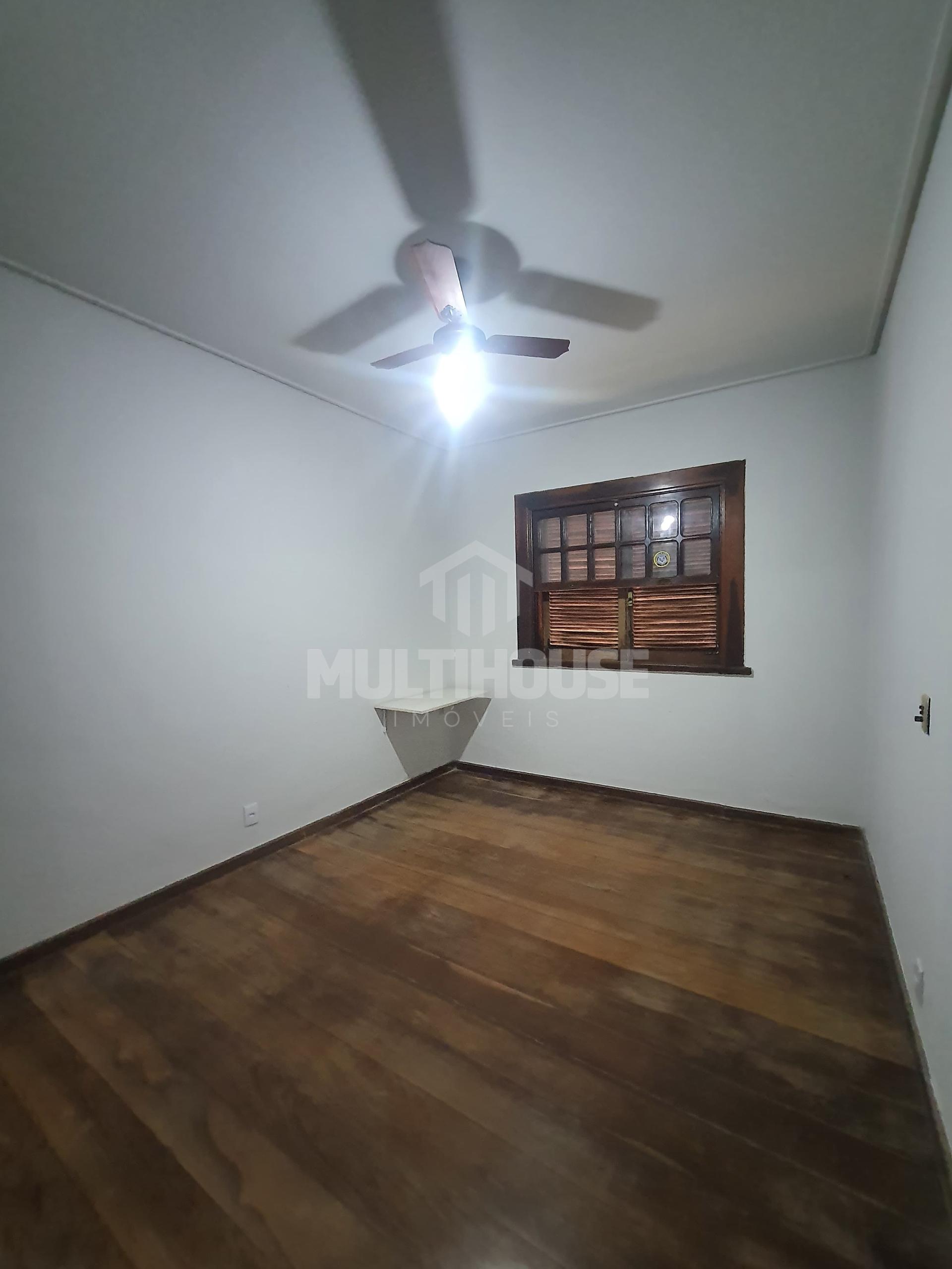 Casa para alugar com 4 quartos, 440m² - Foto 18